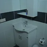 Halil * Çıralı